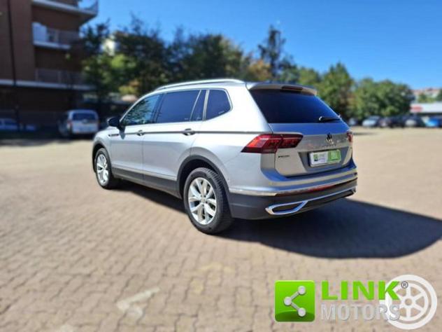 VOLKSWAGEN Tiguan Allspace 2.0 TDI SCR DSG 4MOTION 7POSTI rif. 24059184 - Foto 4