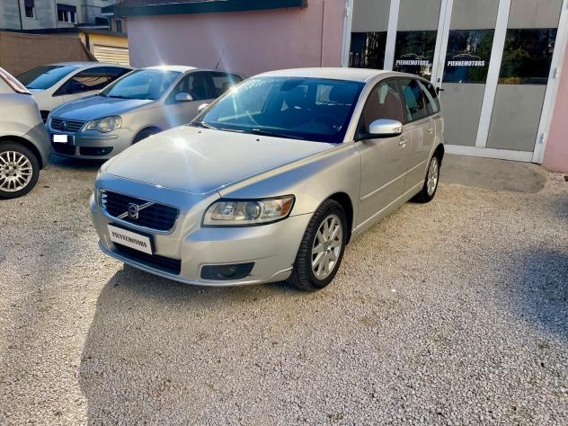 Volvo V50 2.0d RESTYLING CINGHIA SOSTITUITA
