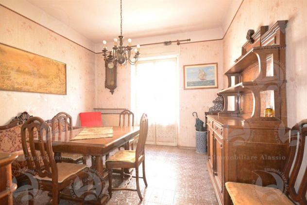 Alassio, grande appartamento in centro in palazzo ristrutturato - Foto 3