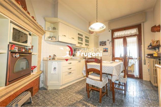 vf564 - CASALE CON MAGAZZINO E PORTICATI CON 1.600 MQ DI GIARDINO - Foto 14