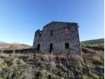 Orvieto - Vendesi casale da ristrutturare con 12 ha di terreno seminativo n &hellip;