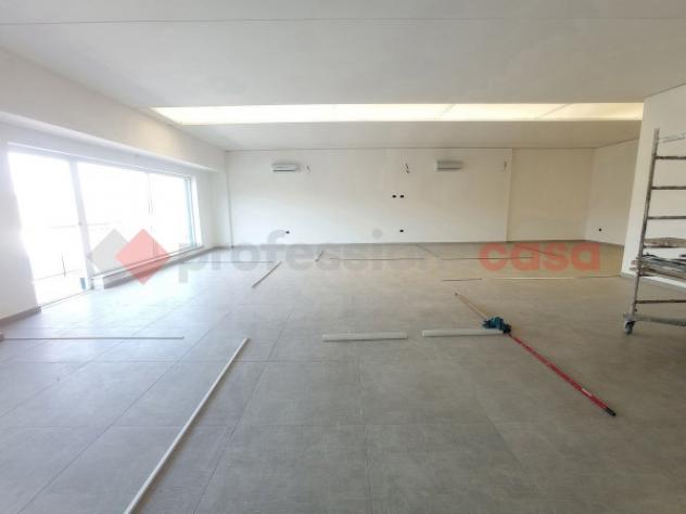Immobile di 110 m² con 1 locale in vendita a Paruzzaro - Foto 9