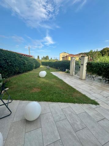 Porzione di casa in affitto a Ameglia