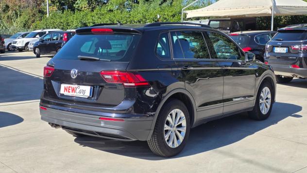 Volkswagen Tiguan 2.0 TDI 2WD - Foto 6