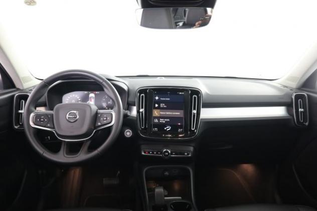VOLVO XC40 XC40 T2 Geartronic Momentum Pro rif. 23833302 - Foto 4