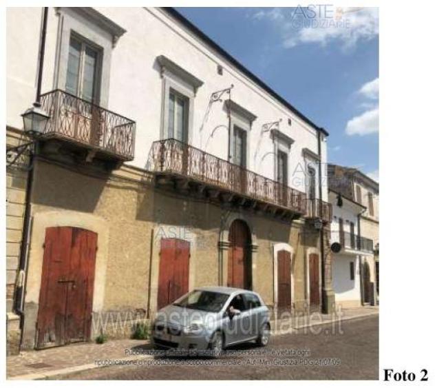 IMMOBILI-IMMOBILE RESIDENZIALE-Piazza San Francesco 3 - Foto 2