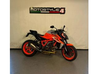 KTM 1290 Super Duke R EVO