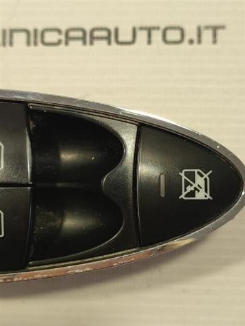 PULSANTIERA ANTERIORE SINISTRA MERCEDES Classe C Berlina W203 A2118219951 (0004) - Foto 3