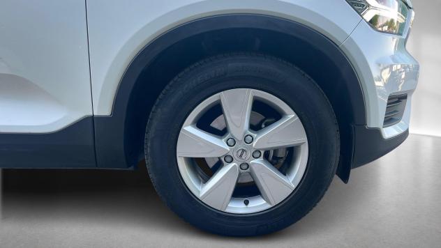 Volvo XC40 T2 Momentum Core - Foto 10