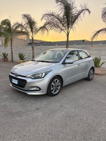 Hyundai i20 1.1 diesel 5 porte in pronta consegna - Foto 3