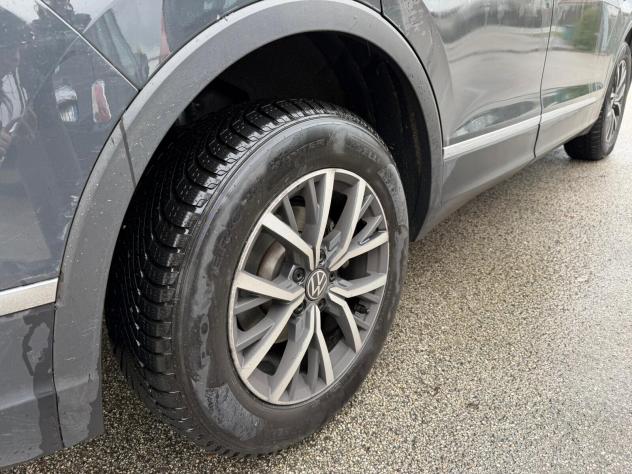 Volkswagen Tiguan 2.0 Diesel Automatica - Foto 9