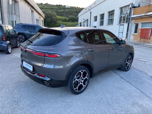 Alfa Romeo Tonale Tonale 1.3 280 CV PHEV AT6 Q4 Veloce - Foto 9
