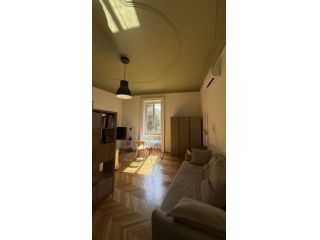 🏠 MONOLOCALE LUMINOSO IN AFFITTO – MAGGIOLINA / ZARA, MILANO