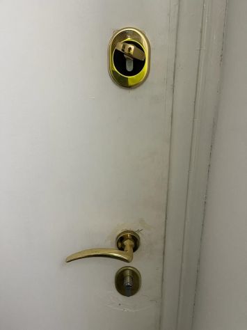 Artigiano installatore serrature per Porte Blindate o in legno