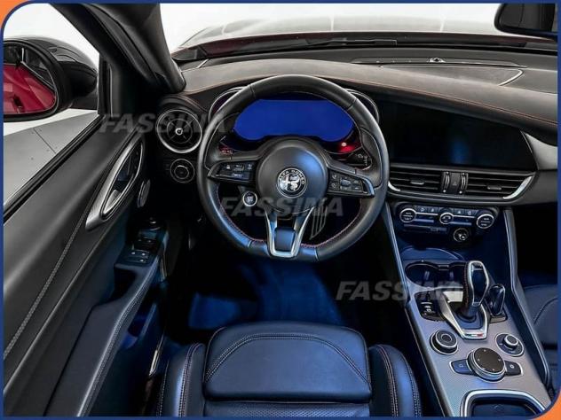 Alfa Romeo Giulia 2.0 t Competizione Q4 280cv auto - Foto 10