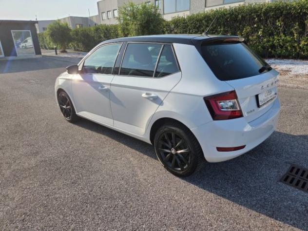 SKODA Fabia 1.0 MPI 60 CV Twin Color Nero rif. 24010672 - Foto 6