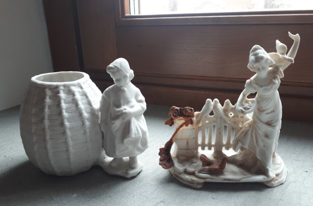 2 antiche statuette in porcellana Biscuit Primi '900. - Foto 2