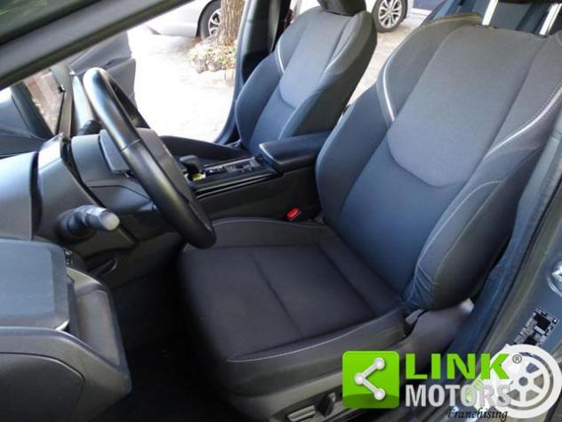 TOYOTA Prius 2.0 Plug-in Hybrid 151cv Lounge rif. 23815352 - Foto 5