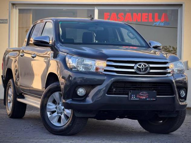 TOYOTA Hilux TOYOTA HILUX 2.4 D-4D DOUBLE CAB LOUNGE 4X4 rif. 22733510