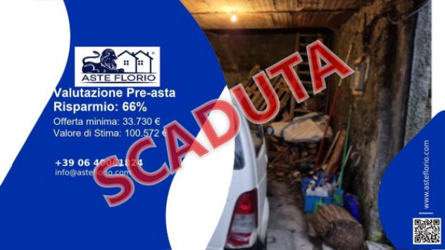 Immobile in asta di 128 m², box auto in vendita a Castiglione Chiavarese