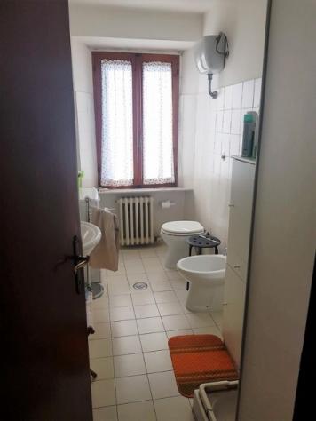 Orvieto - Vendesi appartamento indipendente con cantina e locali magazzino nelle immediate vicinanze del centro storico. - Foto 4