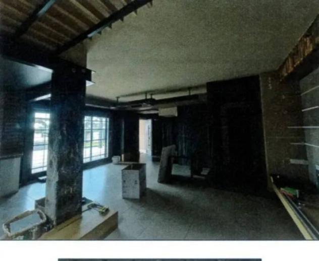 Immobile in asta di 289 m² con più di 5 locali e box auto in vendita a Roma - Foto 16