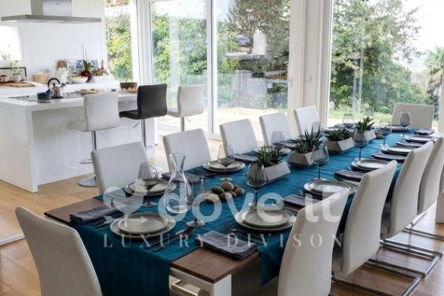 Villa di 380 m² con più di 5 locali e box auto in vendita a Colverde - Foto 5