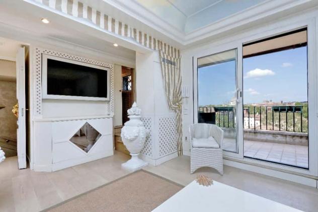 Rione Trastevere Apartment (Botticella)