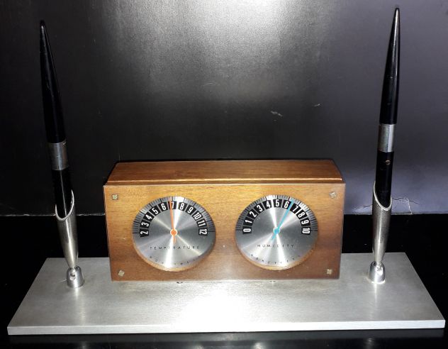Set di strumenti da scrivania Honeywell vintage anni'50, montati su una base - Foto 5