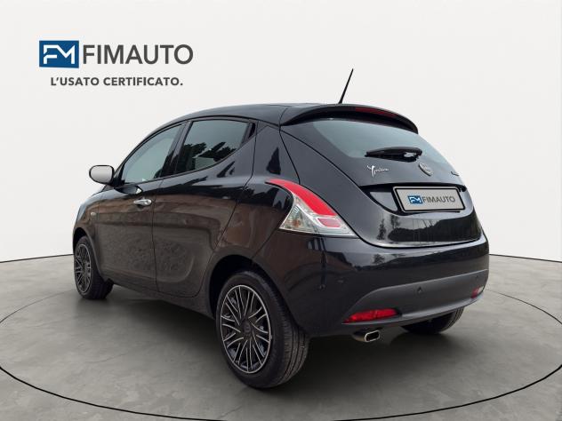Lancia Ypsilon 1.0 FireFly 5 porte Hybrid Gold - 2023 - Foto 4