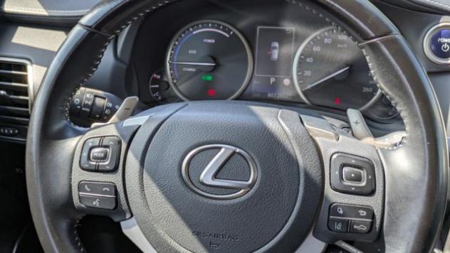 LEXUS NX 300h 2.5FULL HYBRID 4WD CVT 243cv(155cv) rif. 23803111 - Foto 10