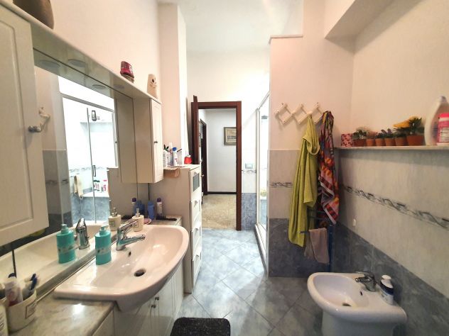 7 vani, ampio terrazzo al piano - Foto 6