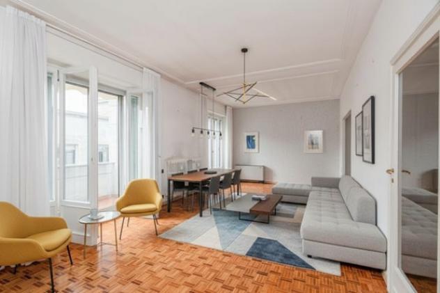 Attico / Mansarda di 195 m² con più di 5 locali in vendita a Milano - Foto 2