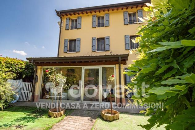 Casa indipendente di 135 m² con 5 locali e posto auto in vendita a Modena - Foto 2
