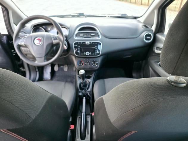Fiat Punto 1.3 MJT II 75 CV 5 porte Lounge - Foto 10