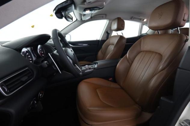 MASERATI Levante Levante V6 350 CV AWD rif. 24024029 - Foto 2