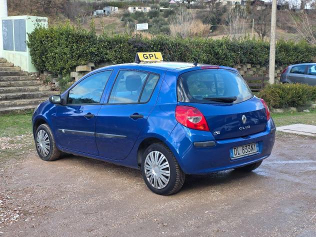 RENAULT CLIO 1.2 GPL OK NEOPAT 2008 FINANZ - Foto 4