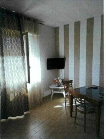 Immobile in asta di 193 m² con più di 5 locali e box auto in vendita a Lungavilla - Foto 3