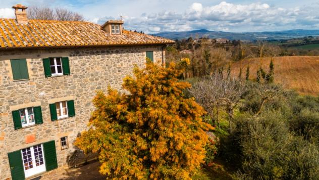 Orvieto - Vendesi due ampi casali con piscina nel circondario del comune di Orvieto - Foto 3