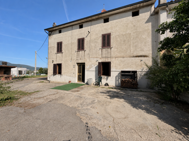 Porzione di casa in vendita a Santa Maria a Monte 180 mq Rif: 1450137
