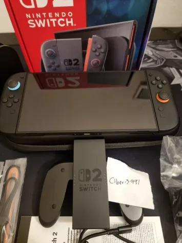 Nintendo Switch 2 Console Come Nuova poco uso Boxed con 9 giochi - Foto 4