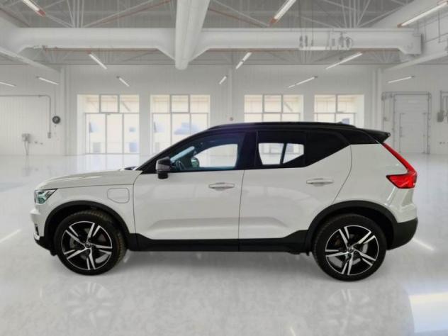Volvo XC40 Recharge T5 180+82 CV Recharge Plug-in Hybrid R-Design - Foto 4