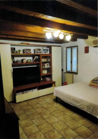 Immobile in asta di 110 m², box auto in vendita a Castel d'Ario - Foto 3