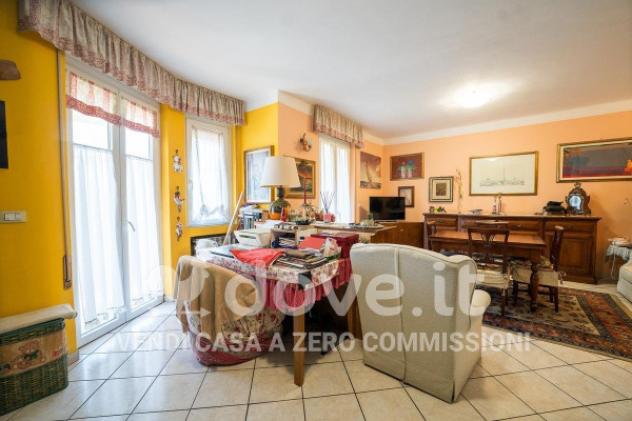 Appartamento di 125 m² con 4 locali e box auto in vendita a Costarainera - Foto 12