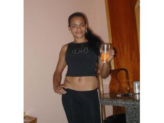Amore e incontri Afragola - Donna di Afragola, 28 anni. Fisico Normale