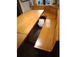 Tavolo in legno con cassapanca