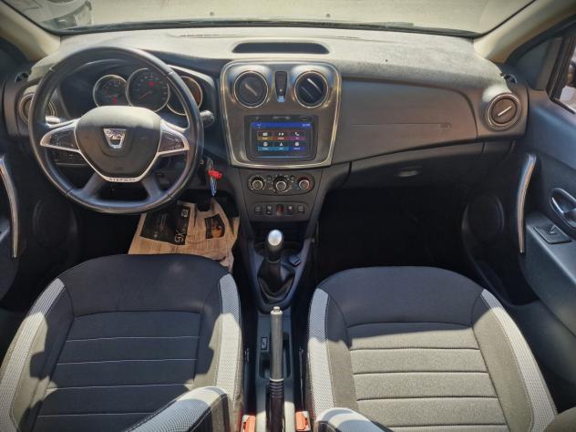 DACIA Sandero 1.5 dCi Stepway Prestige Restyling- 2017 - Foto 8