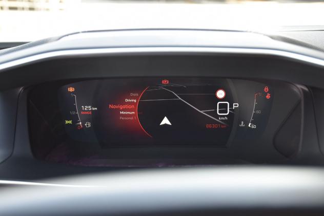 Peugeot 2008 BlueHDi 130 EAT8 GT Line S&S aut. - Foto 9