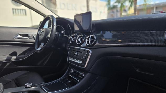 Mercedes-Benz GLA 200 d 2.2 136CV Night Edition auto Tetto Pelle Navi - Foto 7