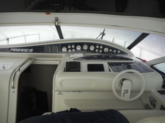 Imbarcazione da diporto modello PERSHING 45 - Foto 7